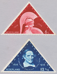 711701 Driehoekspostzegels ‘Academia Traiectina’, 6 en 12½ cent ongestempeld, uitgegeven ter gelegenheid van het ...